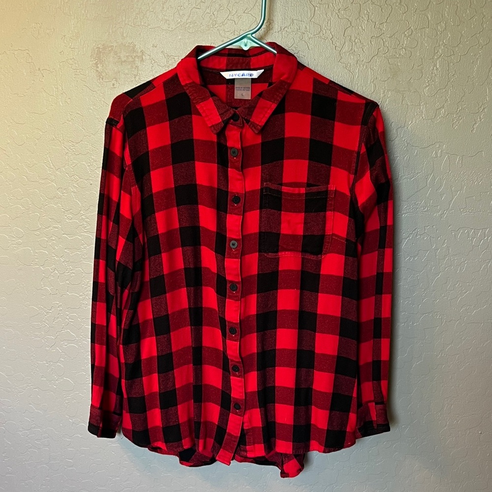 Stylish Red and Black Checkered Women's Button Down Shirt
